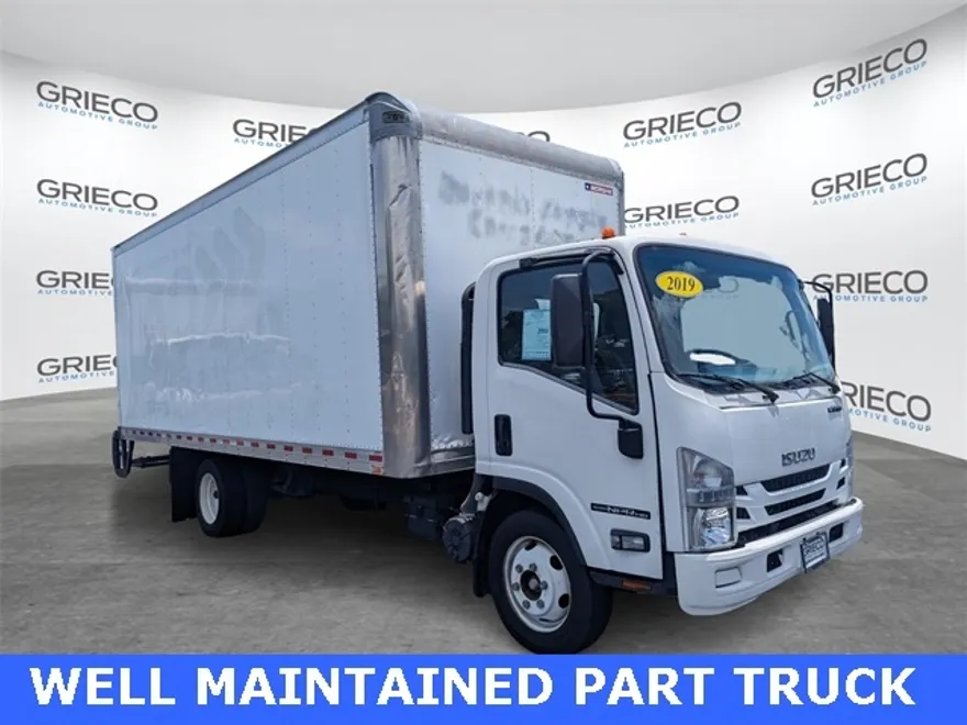 2019 Isuzu NPR photo 1