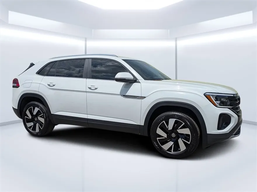 2025 Volkswagen Atlas Cross Sport SE Technology photo 1