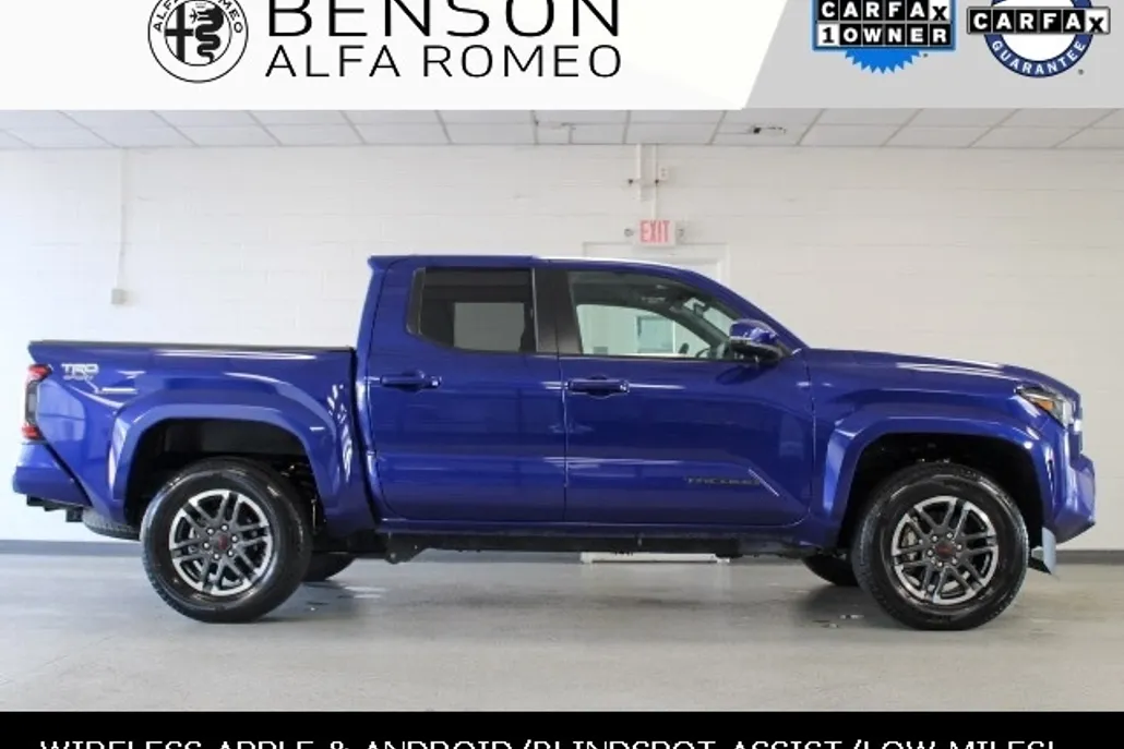 2024 Toyota Tacoma TRD Sport Double Cab photo 1