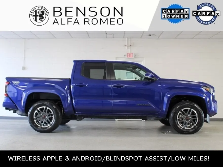2024 Toyota Tacoma TRD Sport Double Cab photo 1