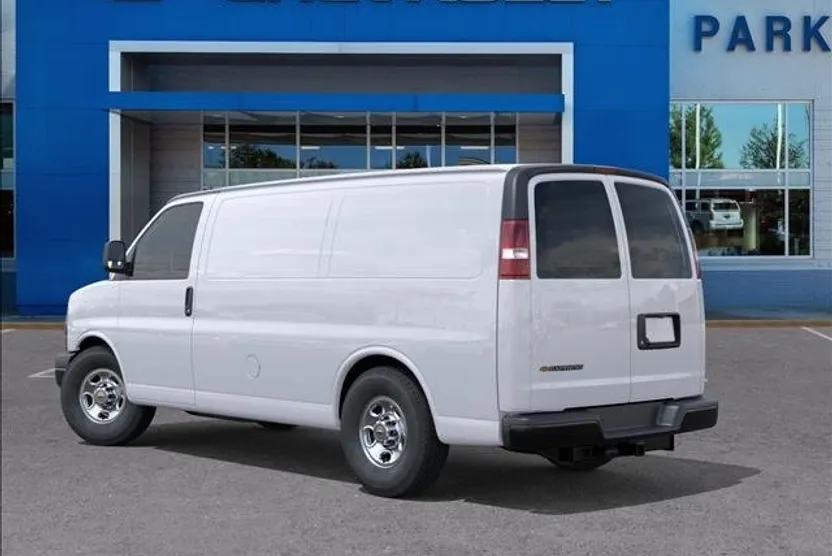 2025 Chevrolet Express Cargo 2500 photo 1