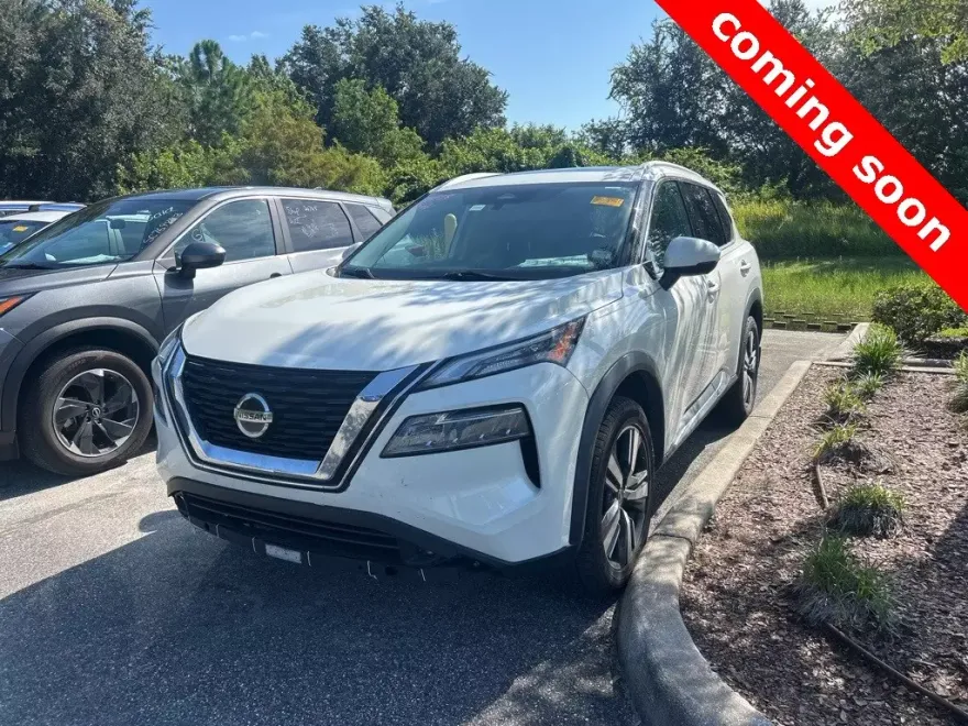 2021 Nissan Rogue SL photo 1