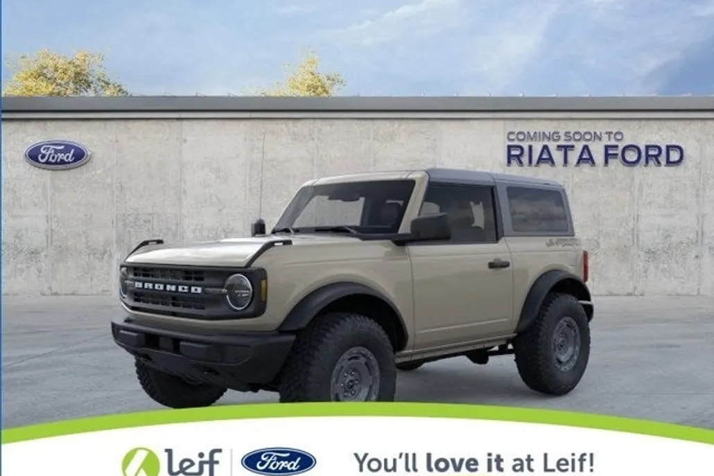 2025 Ford Bronco Base photo 1