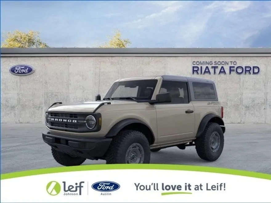 2025 Ford Bronco Base photo 1