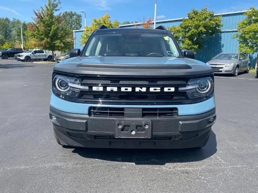 2022 Ford Bronco Sport Outer Banks photo 1