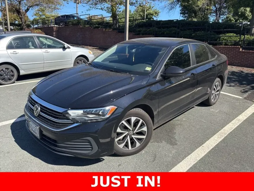 2023 Volkswagen Jetta 1.5T S photo 1