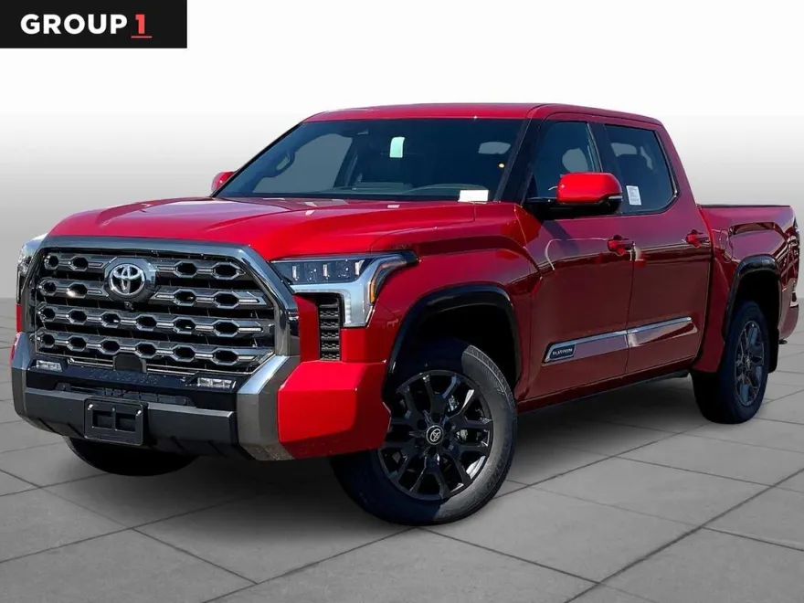 2026 Toyota Tundra Platinum CrewMax photo 1