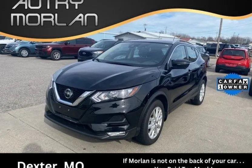 2022 Nissan Rogue Sport SV photo 1