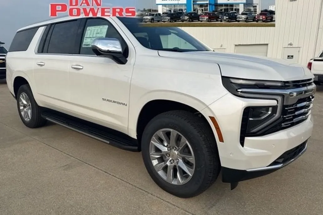 2025 Chevrolet Suburban Premier photo 1