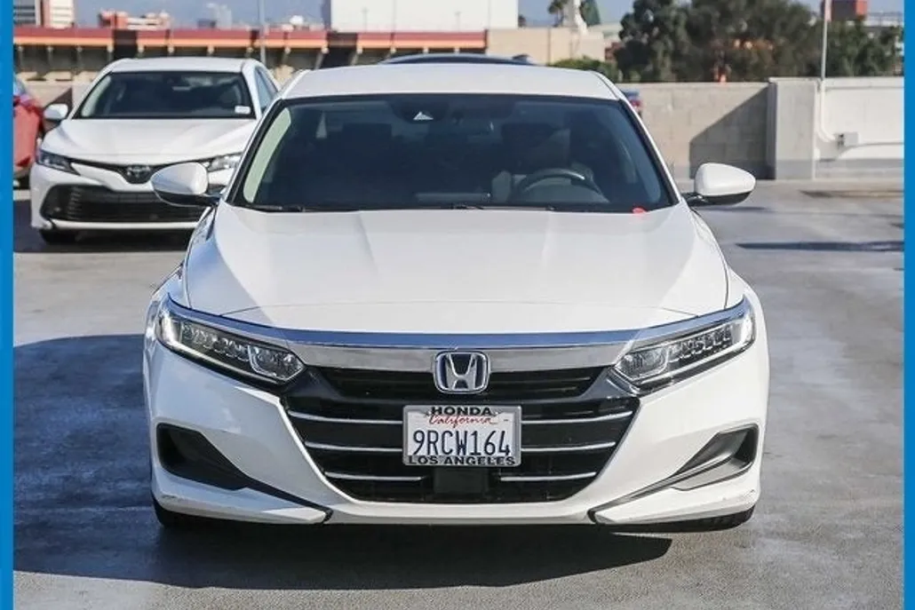 2021 Honda Accord Hybrid photo 1