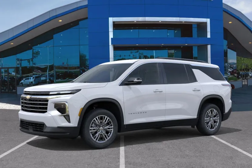 2026 Chevrolet Traverse photo 1