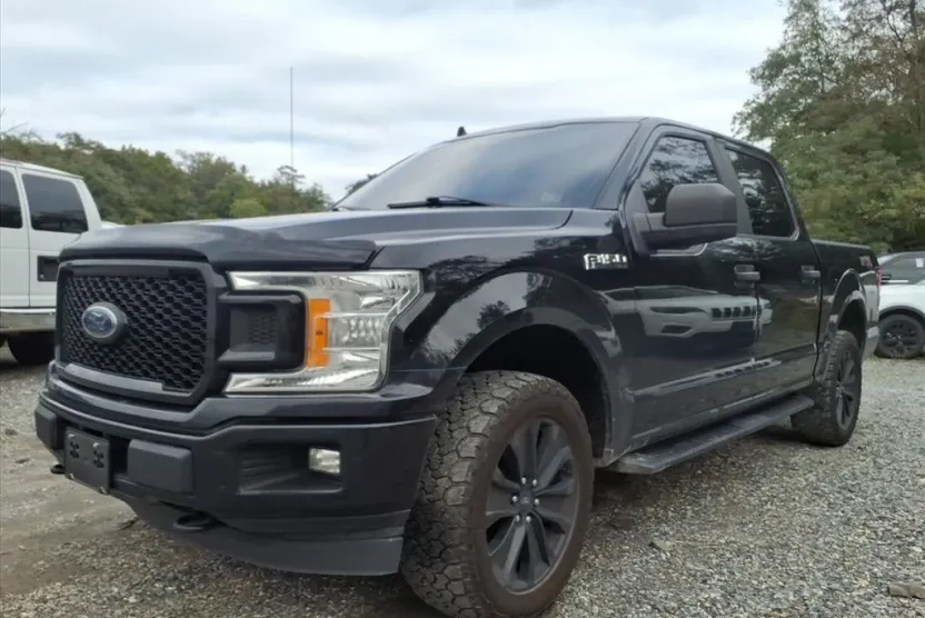2020 Ford F-150 XL photo 1