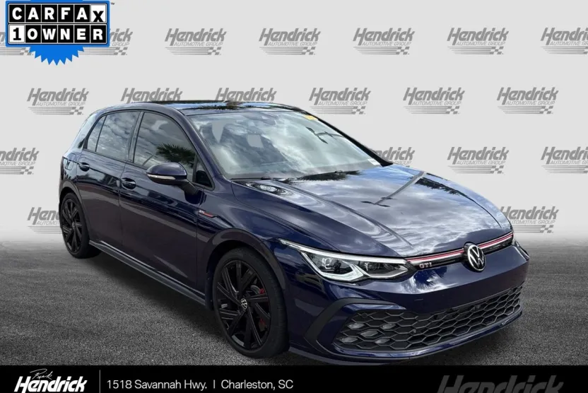 2022 Volkswagen Golf GTI SE photo 1