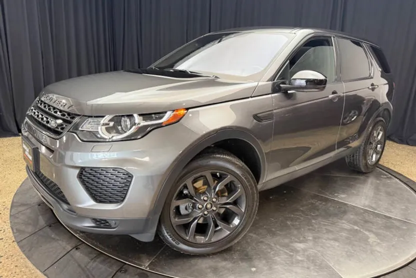 2019 Land Rover Discovery Sport HSE photo 1