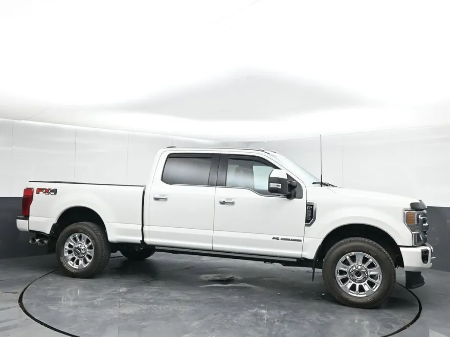 2022 Ford F-250 Limited photo 1