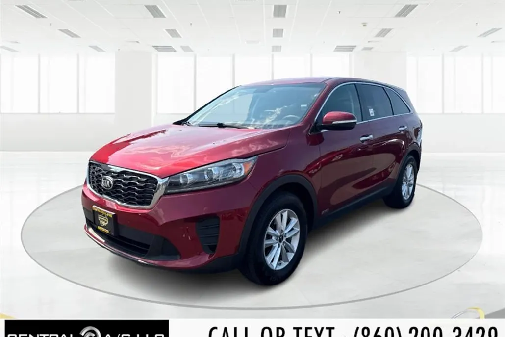 2019 Kia Sorento LX photo 1