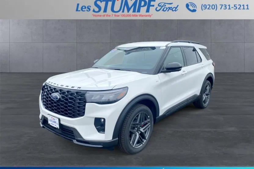 2025 Ford Explorer ST-Line photo 1
