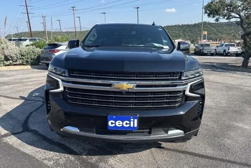2024 Chevrolet Tahoe LT photo 1