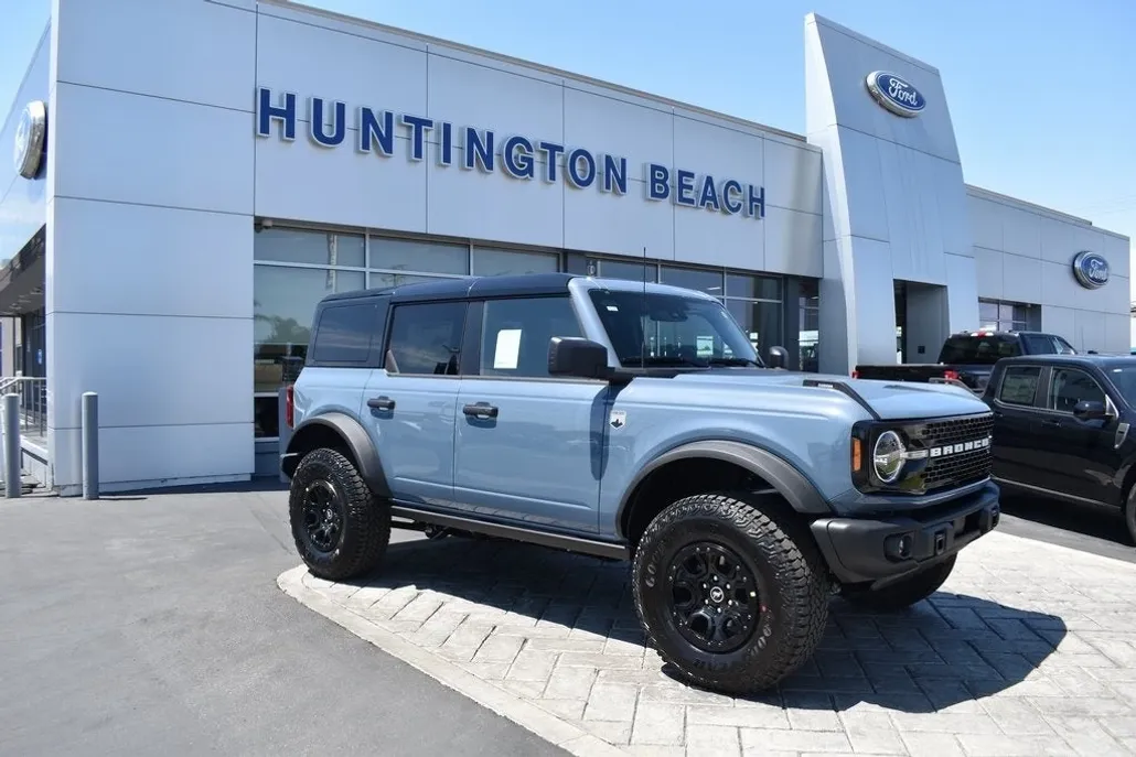 2025 Ford Bronco Big Bend photo 1