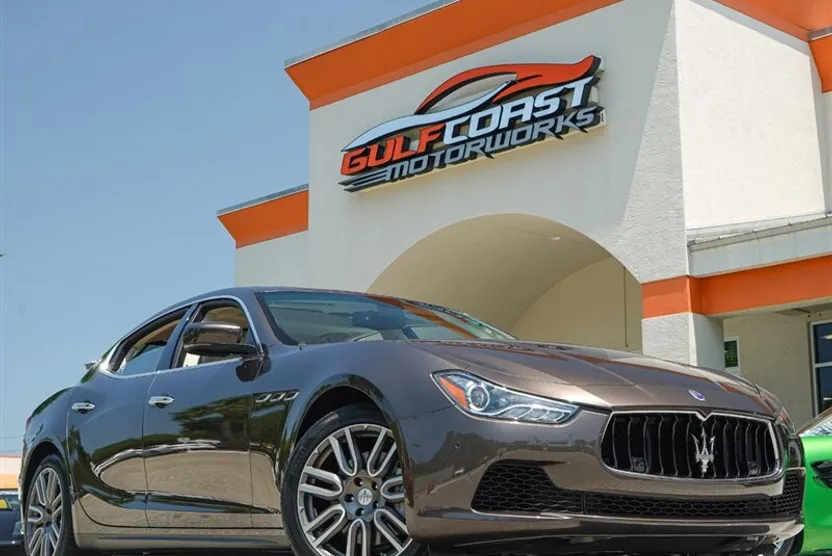 2016 Maserati Ghibli photo 1