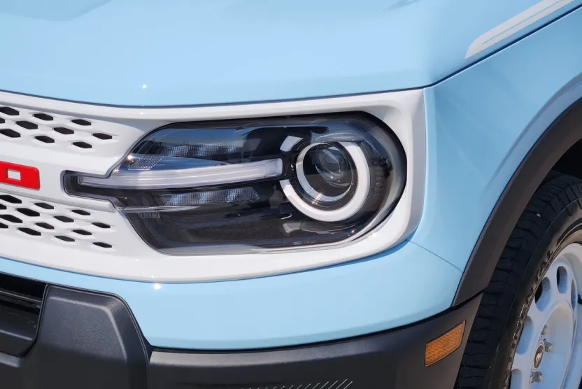 2025 Ford Bronco Sport Heritage photo 1
