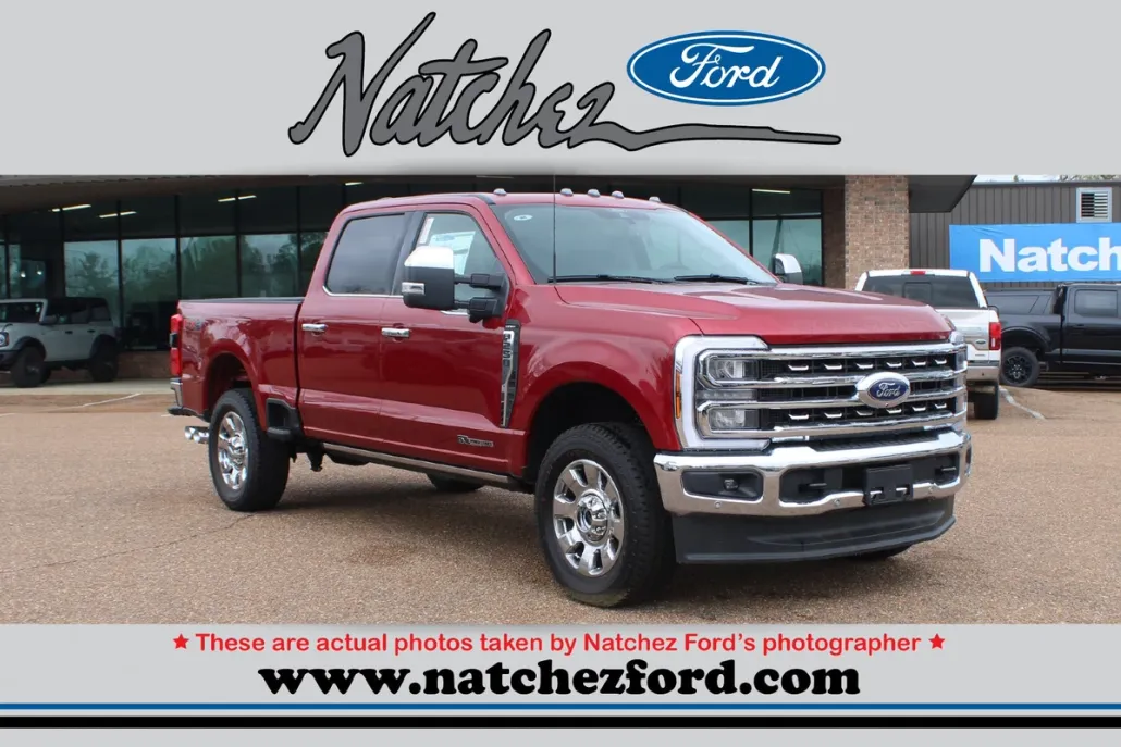 2025 Ford F-250 Lariat photo 1