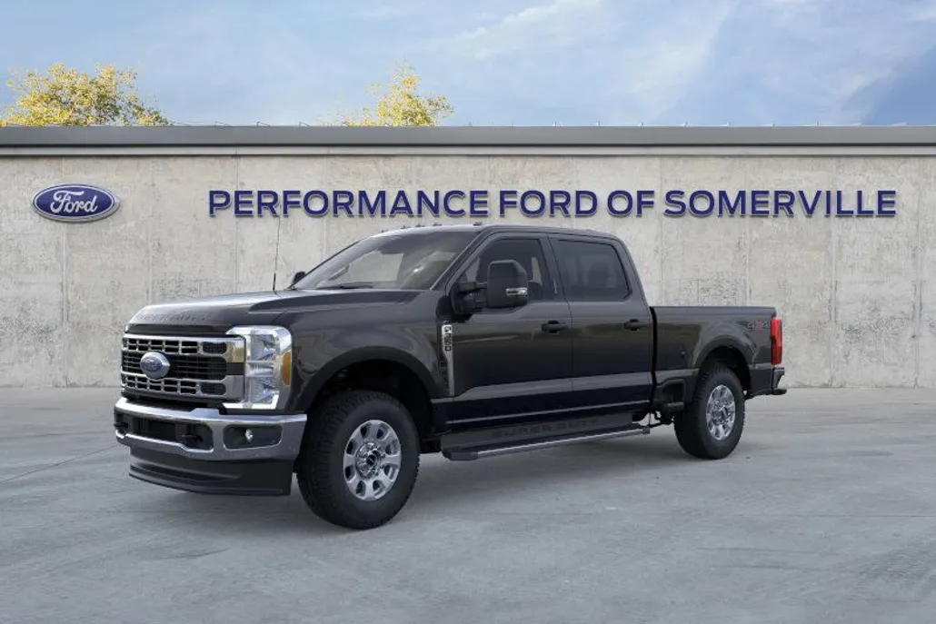2025 Ford F-350 XLT photo 1