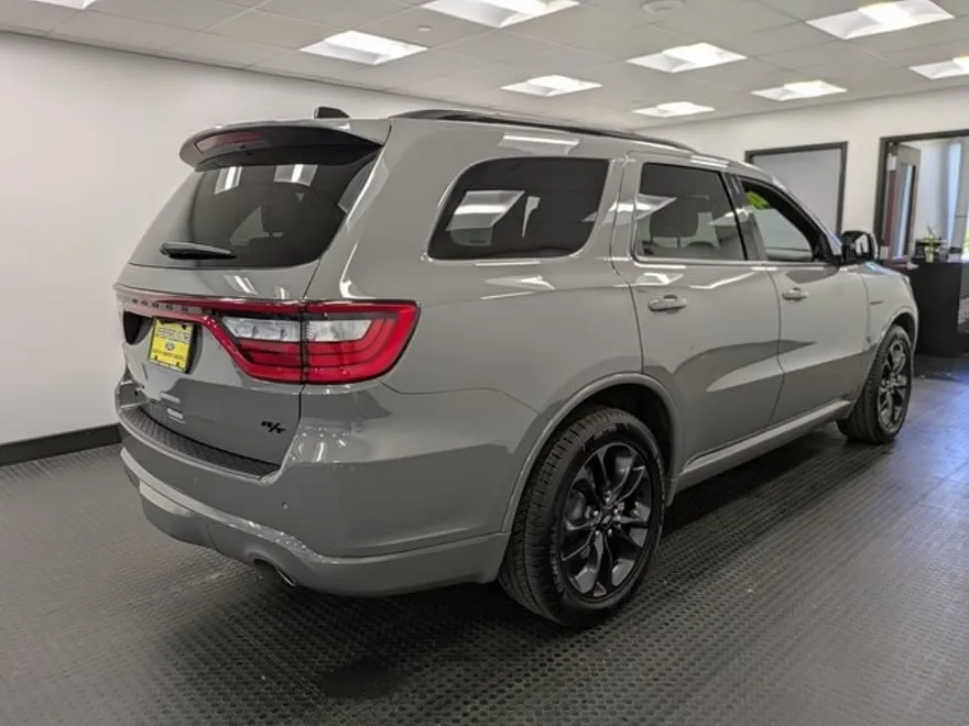 2024 Dodge Durango R/T photo 1
