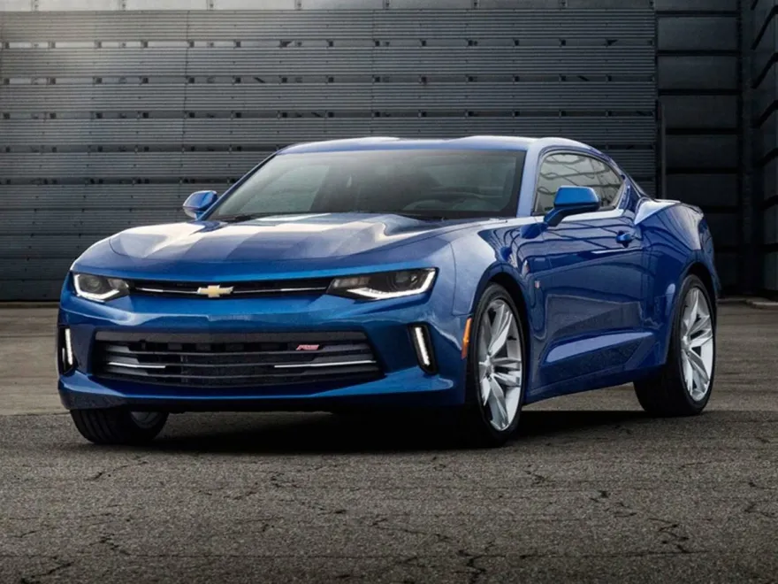 2017 Chevrolet Camaro 1LT photo 1