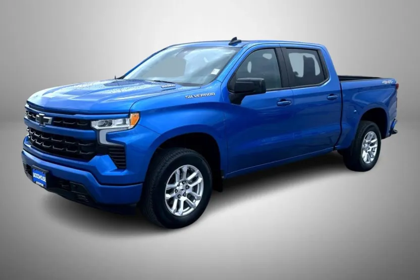 2023 Chevrolet Silverado 1500 RST photo 1