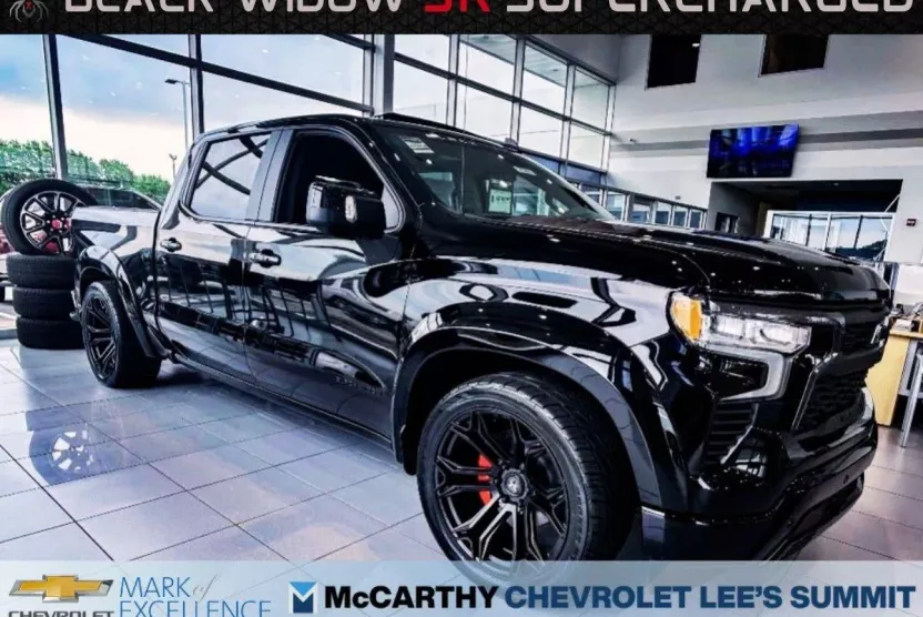 2025 Chevrolet Silverado 1500 RST photo 1