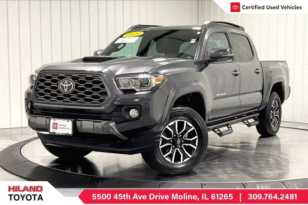 2023 Toyota Tacoma TRD Sport V6 photo 1