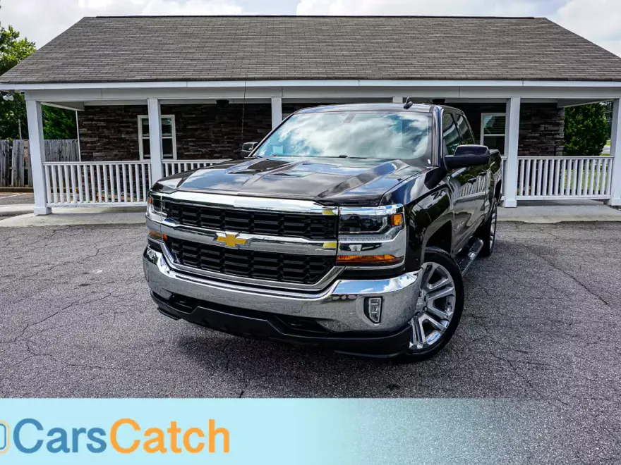 2018 Chevrolet Silverado 1500 LT photo 1