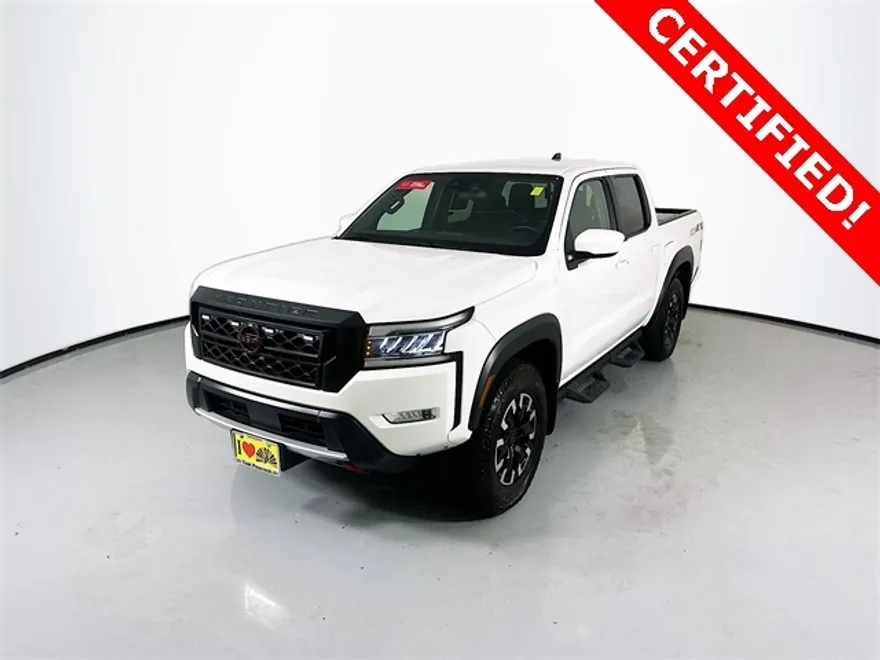2024 Nissan Frontier PRO-4X photo 1