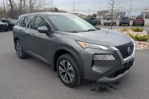 2022 Nissan Rogue SV photo 3