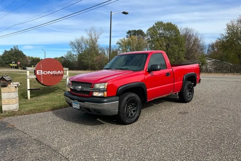 2005 Chevrolet Silverado 1500 Work Truck photo 1