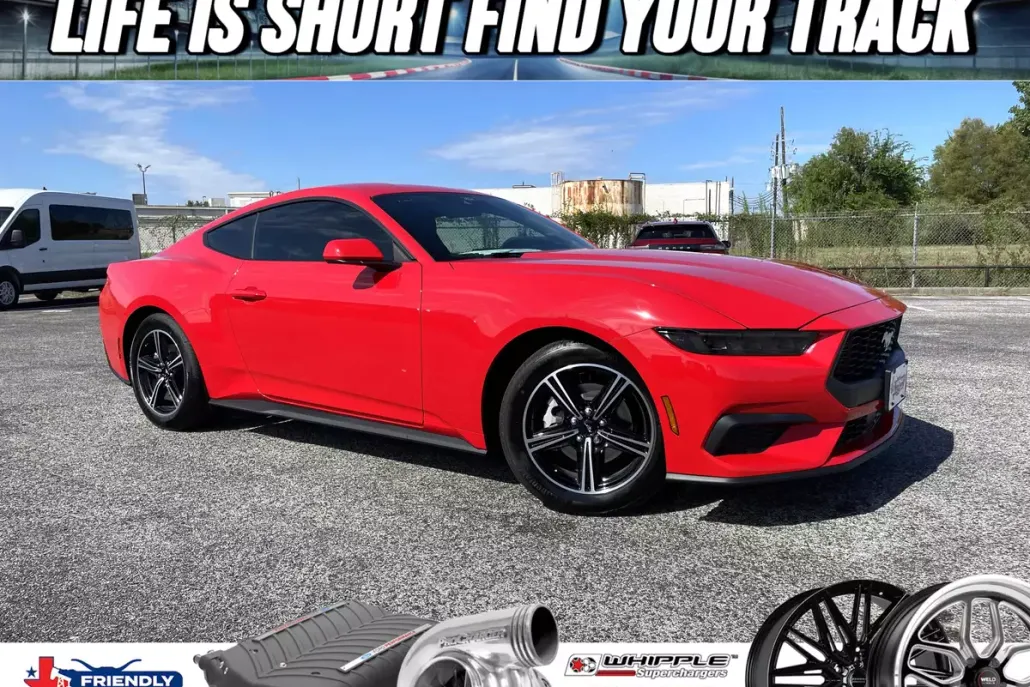 2025 Ford Mustang EcoBoost photo 1