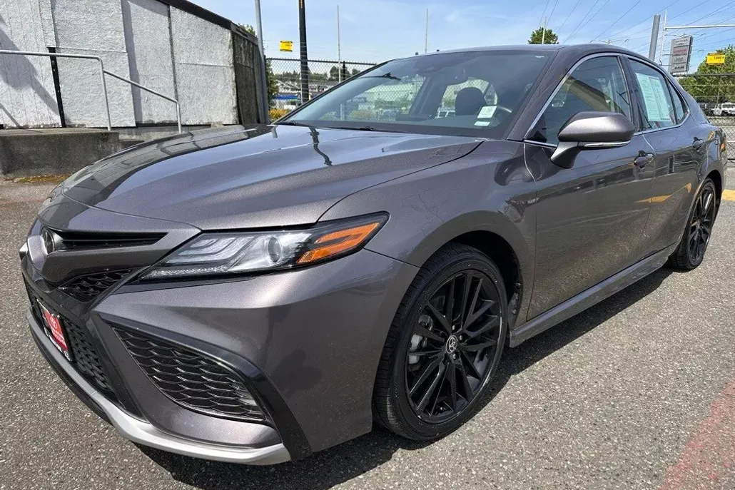 2024 Toyota Camry XSE photo 1