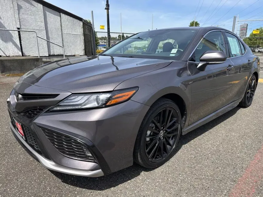 2024 Toyota Camry XSE photo 1