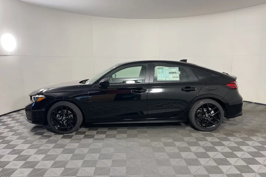 2026 Honda Civic Sport photo 1