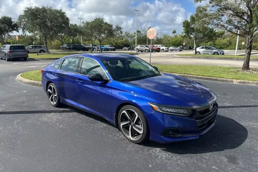 2022 Honda Accord Sport SE photo 1