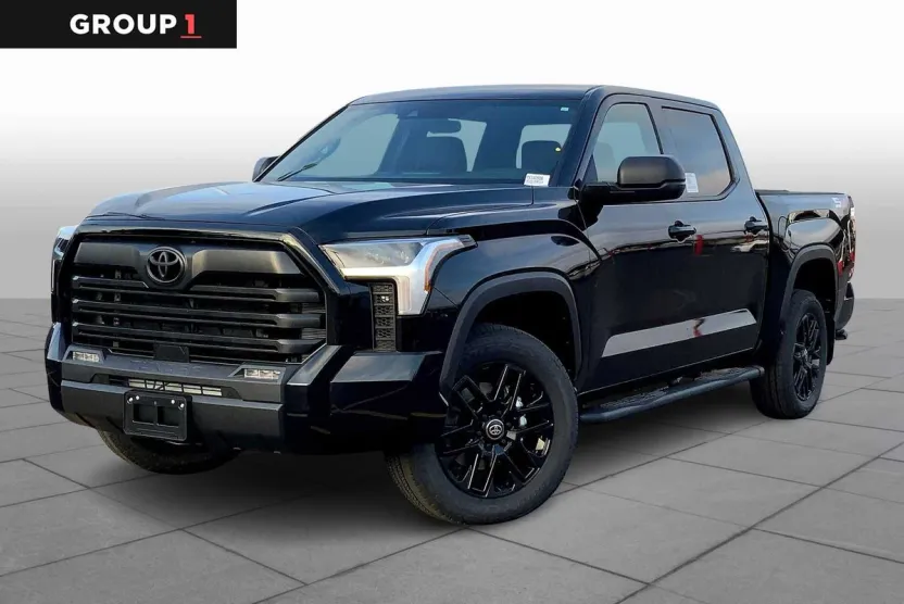 2026 Toyota Tundra SR5 CrewMax photo 1