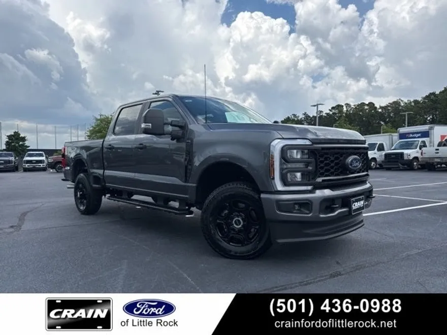 2025 Ford F-250 photo 1