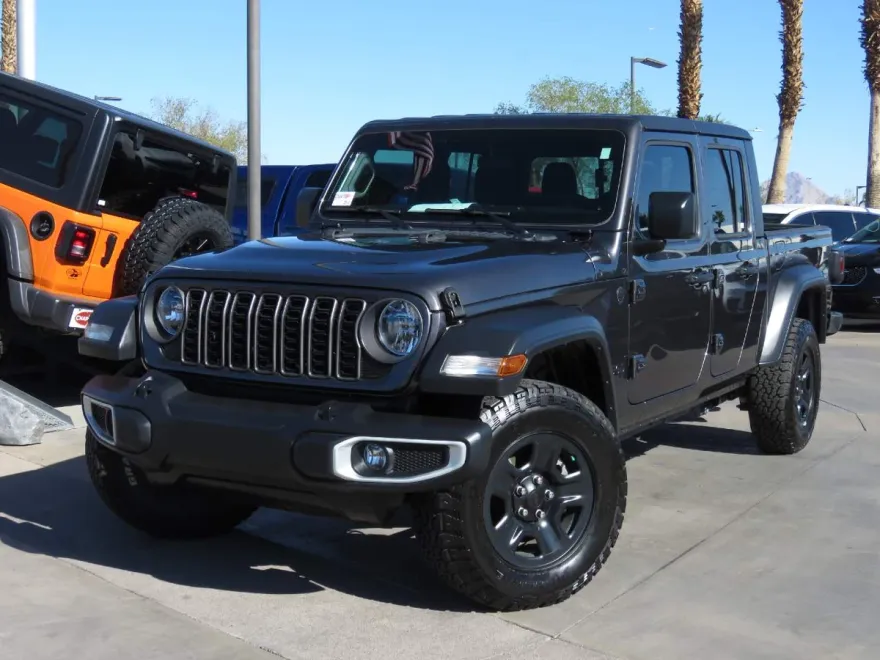 2024 Jeep Gladiator Sport photo 1