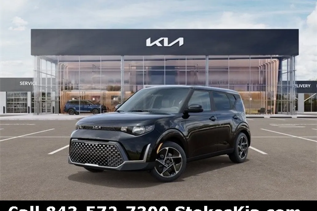 2025 Kia Soul EX photo 1