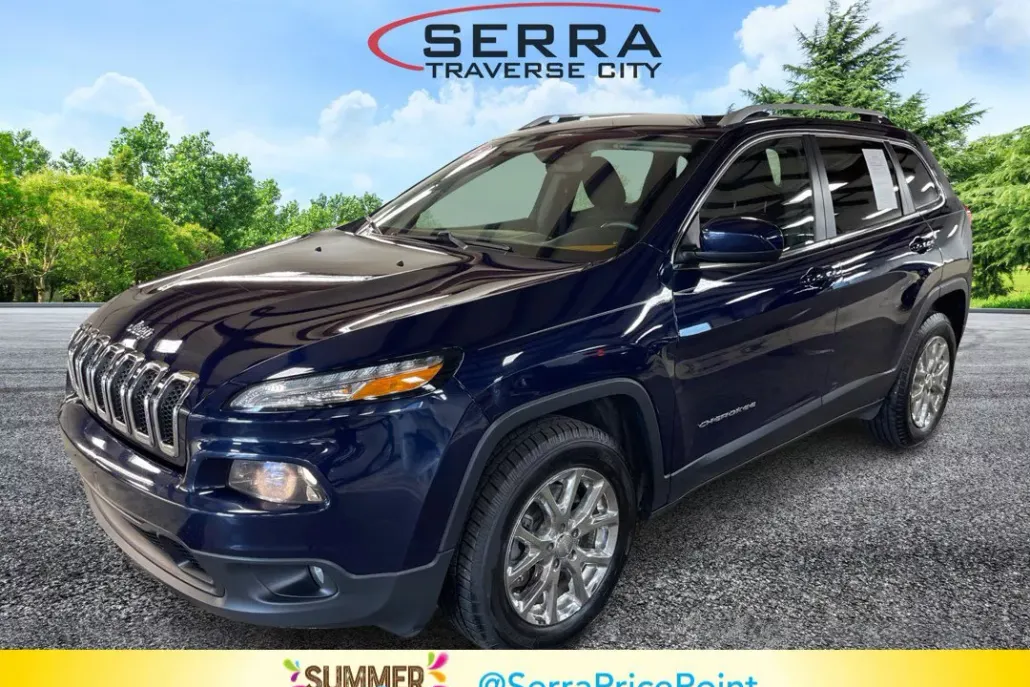 2016 Jeep Cherokee Latitude photo 1