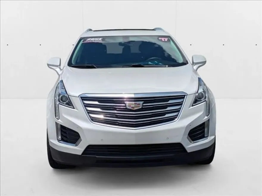 2017 Cadillac XT5 Luxury photo 1