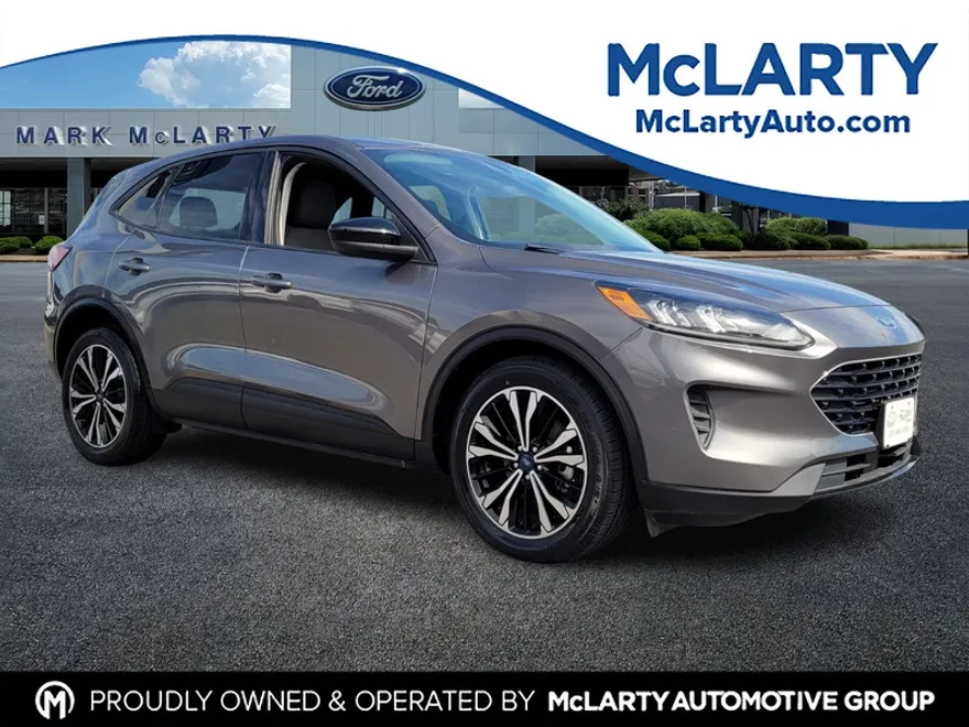 2021 Ford Escape SE Hybrid photo 1