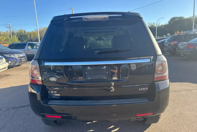 2015 Land Rover LR2 HSE LUX photo 1