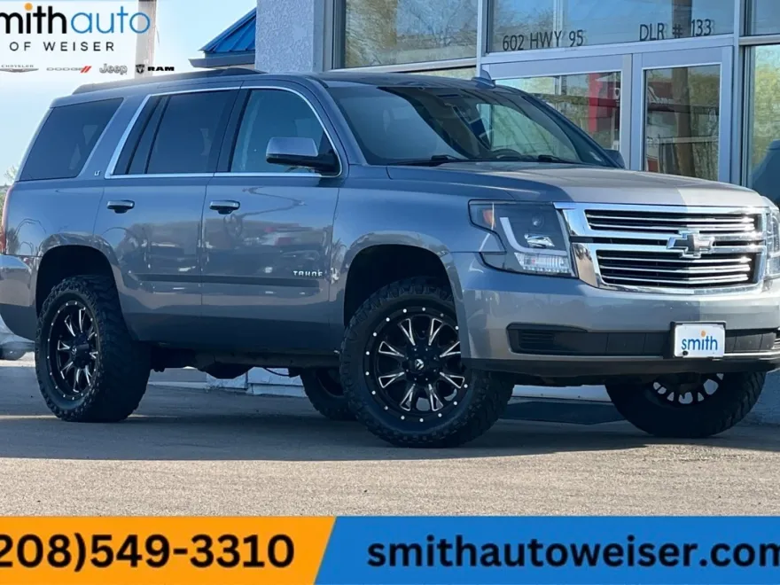 2019 Chevrolet Tahoe LT photo 1